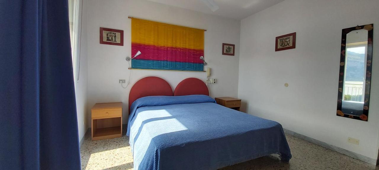 Hotel Casa Popi Malcesine Ngoại thất bức ảnh