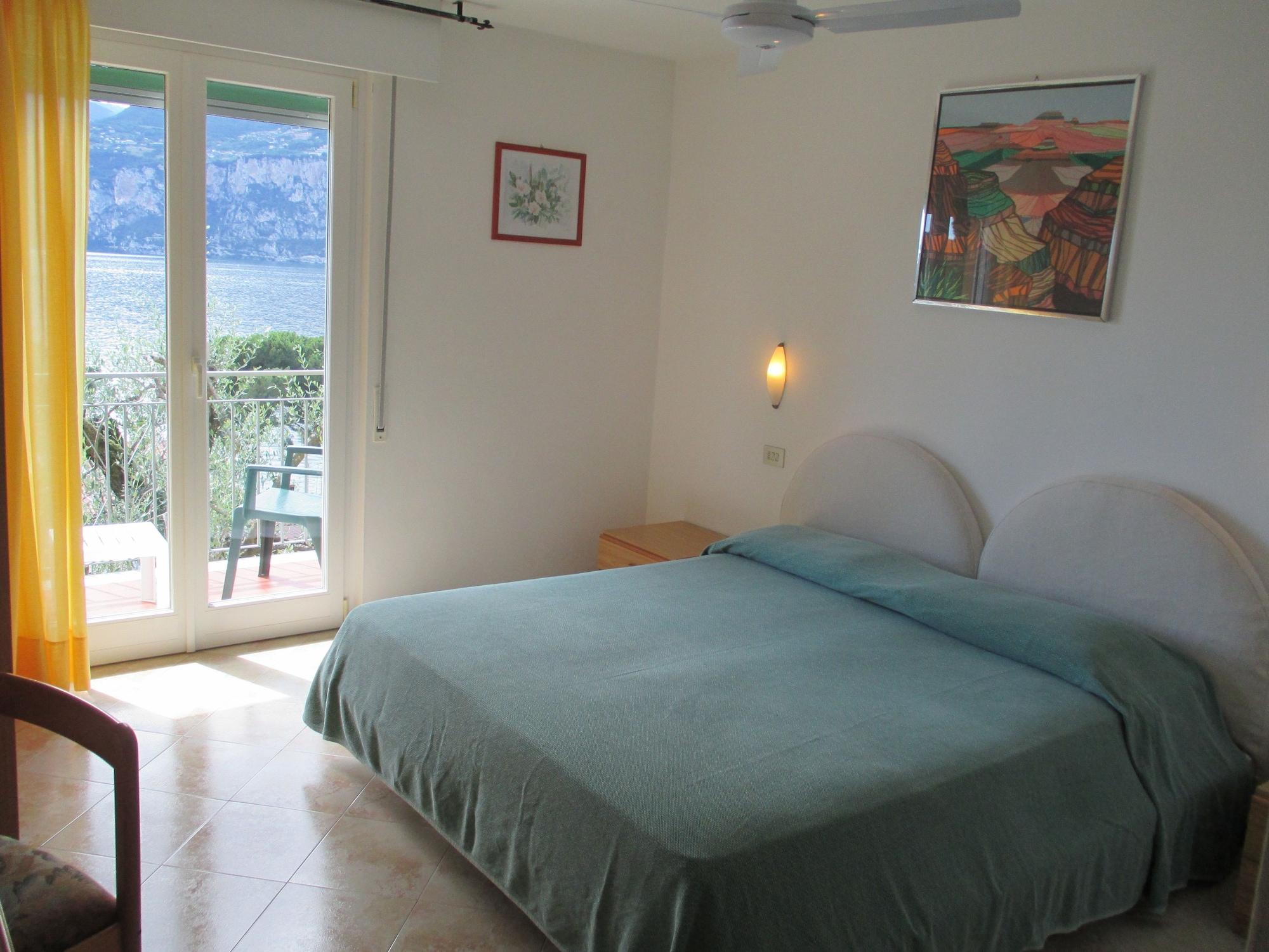 Hotel Casa Popi Malcesine Ngoại thất bức ảnh